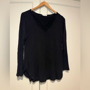 a.gain Black Cross Front Knit Long Sleeve Shirt